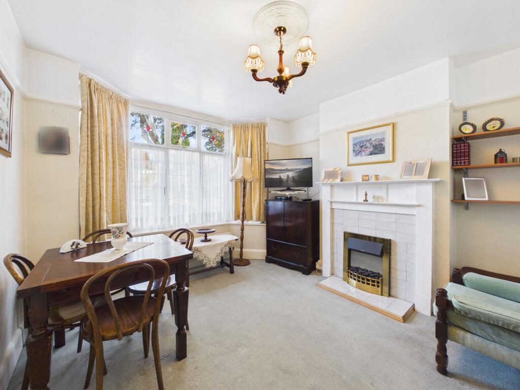 House in Nottingham, Daybrook - View 5