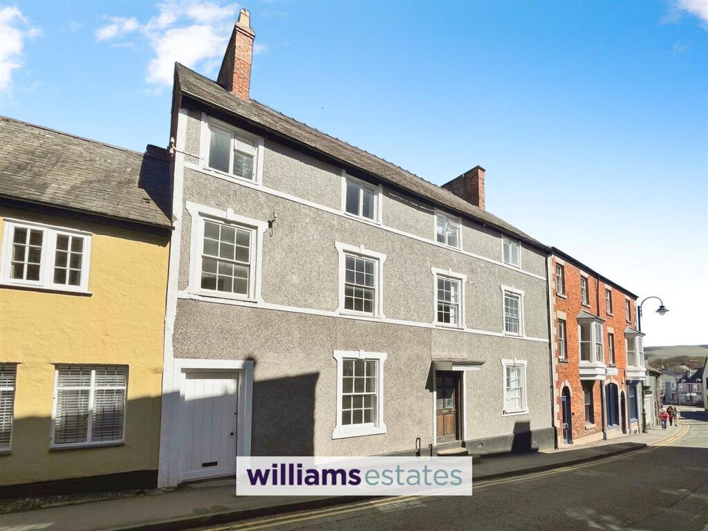Well Street, Ruthin, LL15, Ruthin