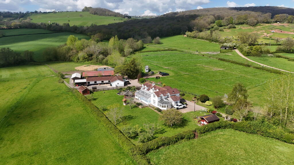 Main image of property: Bell House & Stables, Lumbars Lane, Elton, Newnham, HL14 1LH