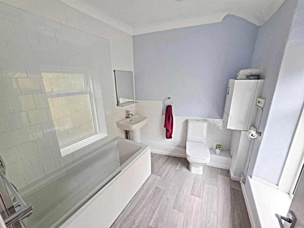 House in Cardiff - View 4