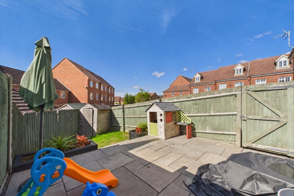 House in Luton, Leighton-Linslade - View 4