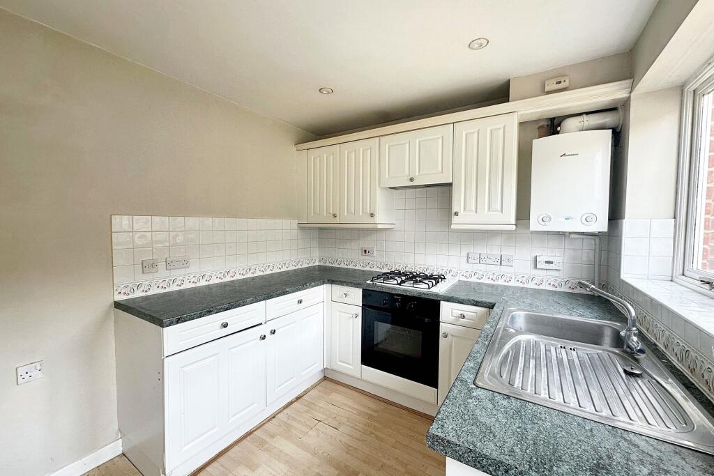 Verwood photo 3