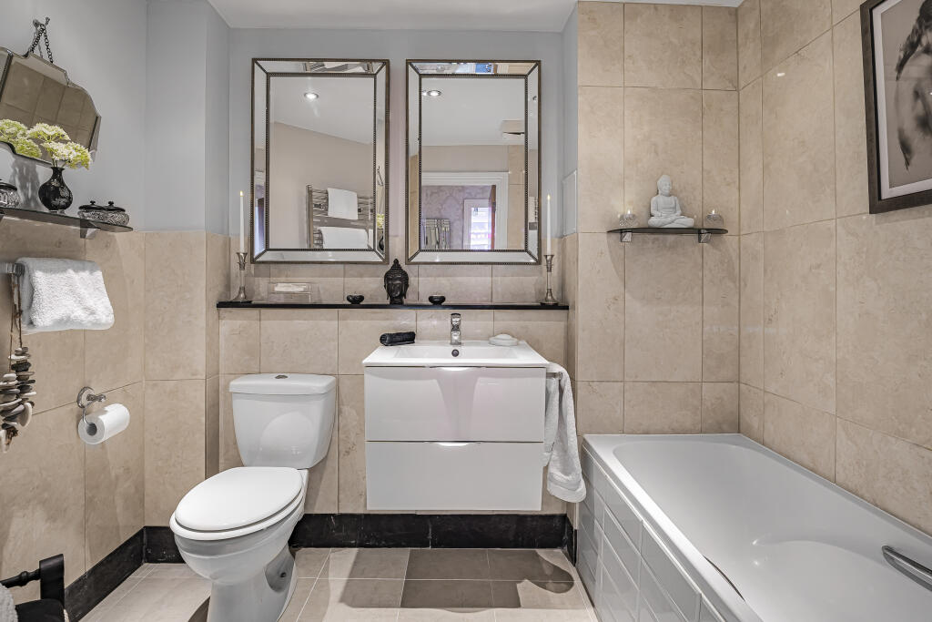 Additional image 13 of Church Street, Welwyn, AL6