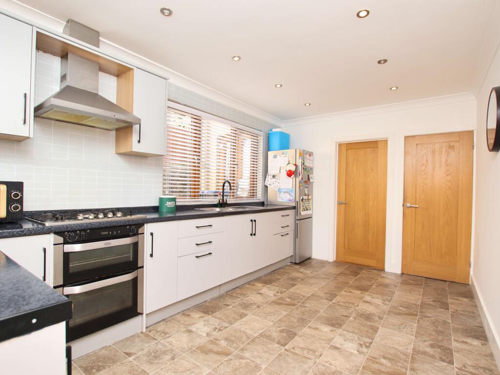 House in Newport, Tredegar - More