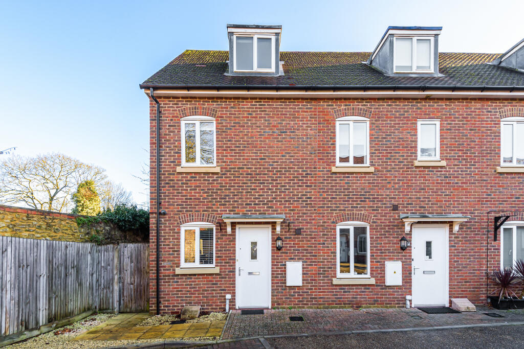 Main image of property: Barberi Close, OX4
