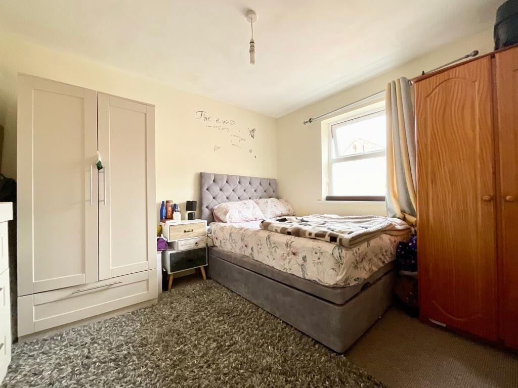 Apartment in Scarborough, North Yorkshire - View 3