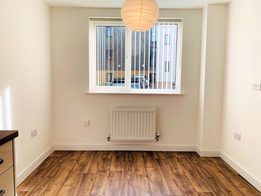 House in Taunton - View 4