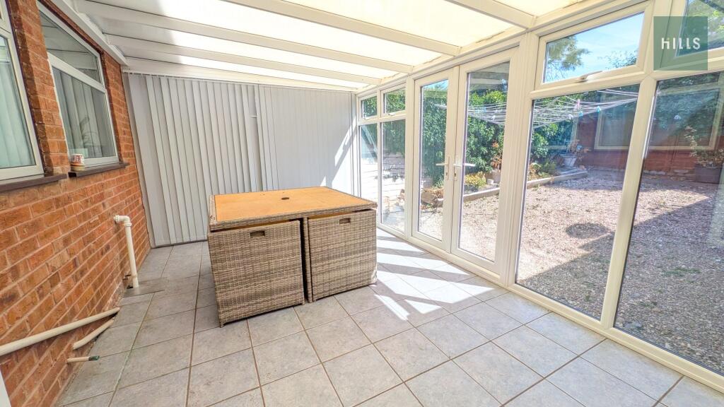 House in Worcester, Worcestershire - View 4