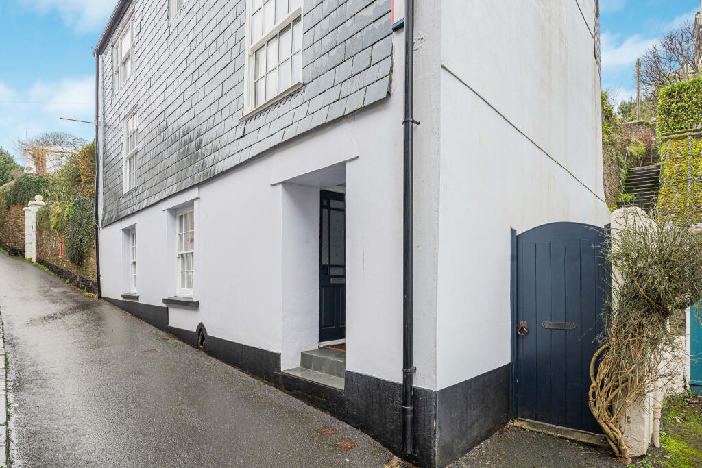Main image of property: Clarence Hill, Dartmouth