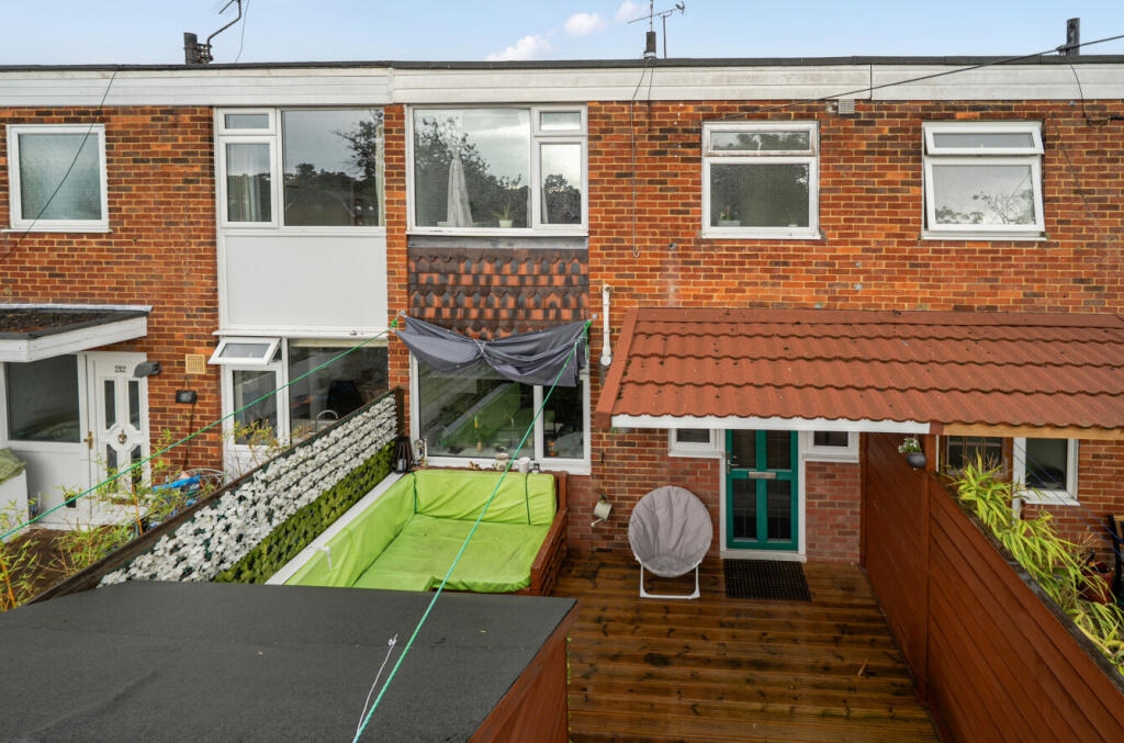 Main image of property: Fleet Road, Fleet, GU51