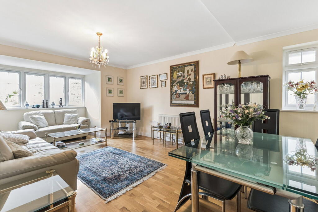 Apartment in Harrow - View 2
