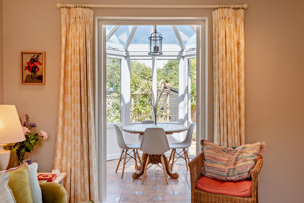 House in Ashampstead - View 5