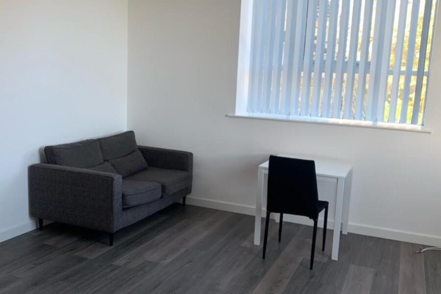 Additional image 10 of Card House, Bingley Road, Bradford, BD9