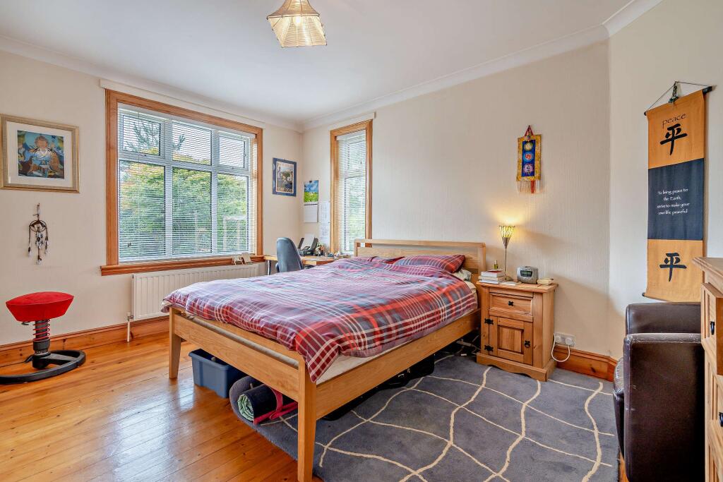 House in Burrelton, Whitelea - More