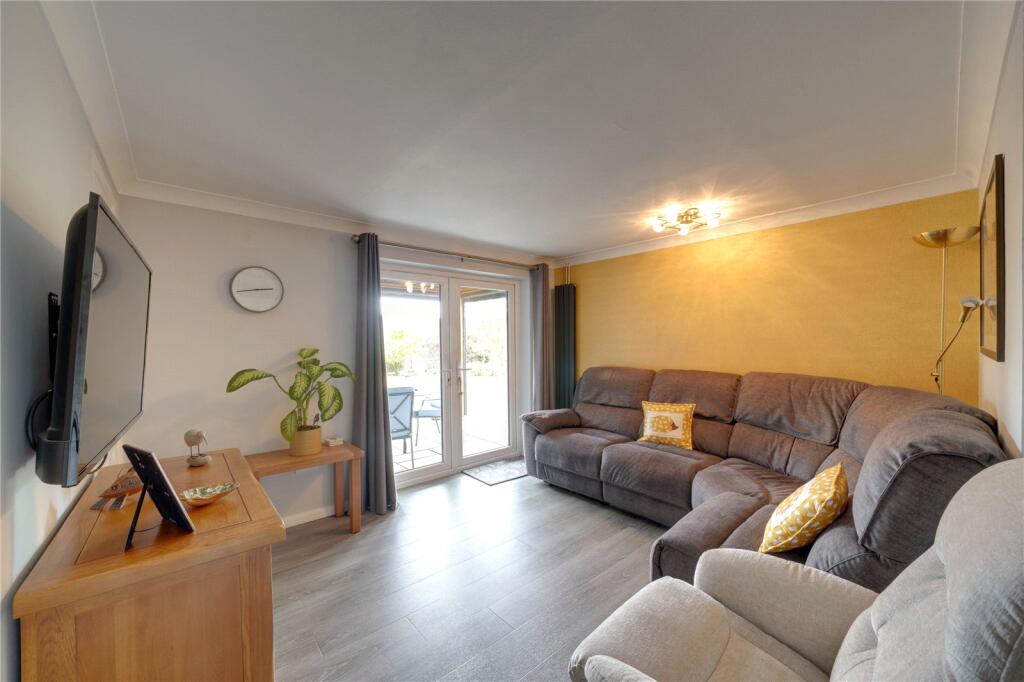 House in Ipswich - View 3
