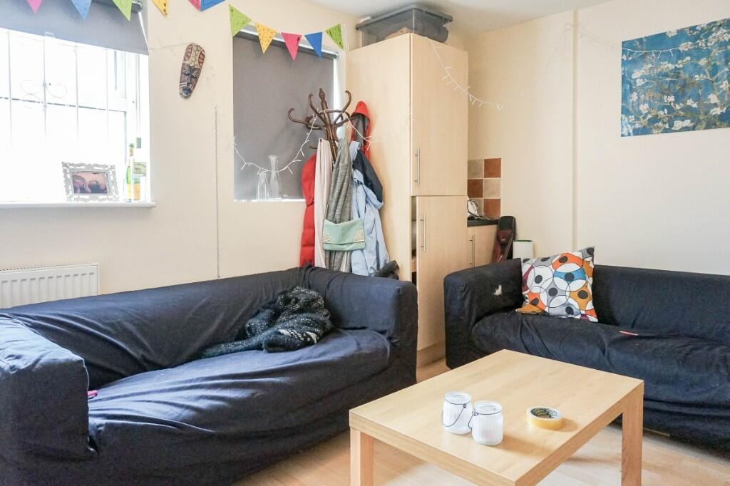 Main image of property: Welton Road, Leeds, West Yorkshire, LS6