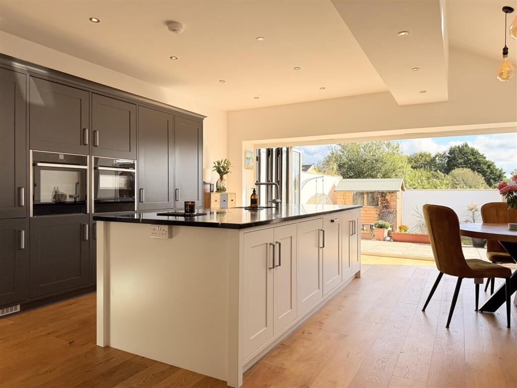 House in Swansea - View 5