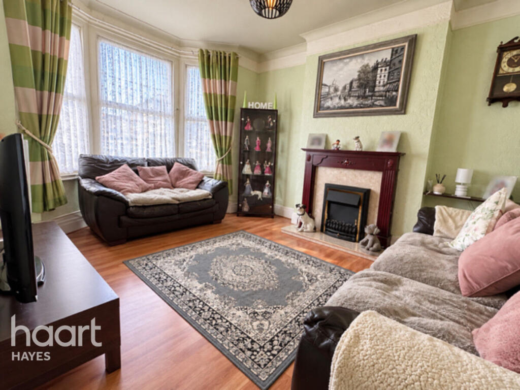 House in London - View 3