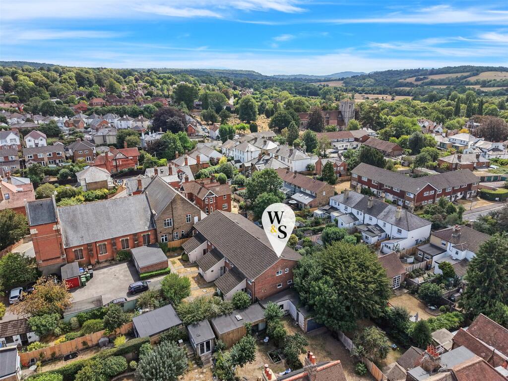 Main image of property: Owen Place, Leatherhead, Surrey, KT22