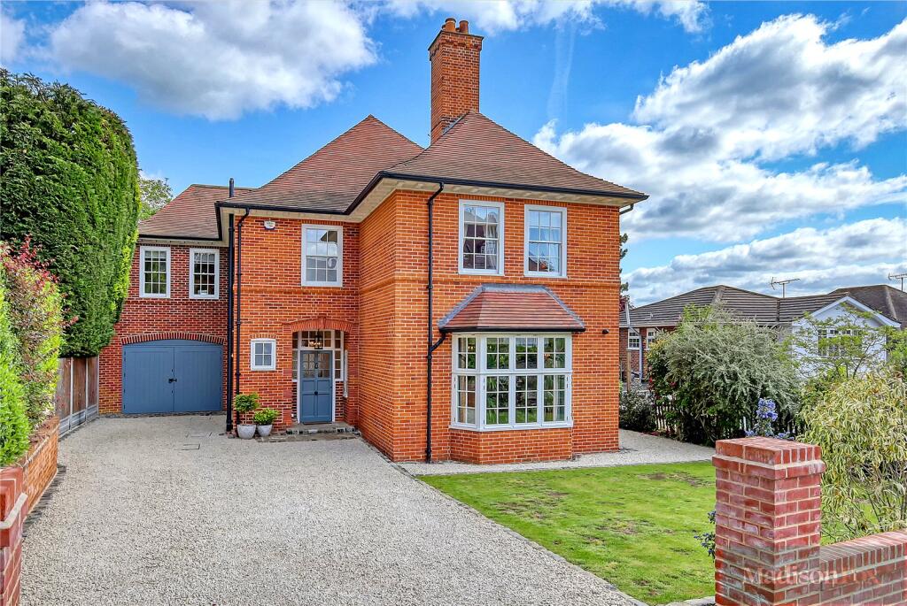 Main image of property: Ollards Grove, Loughton, Essex, IG10