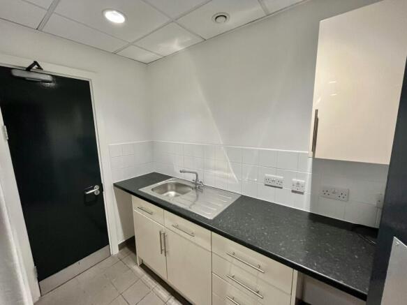 7 Zodiac  Kitchenette.jpg