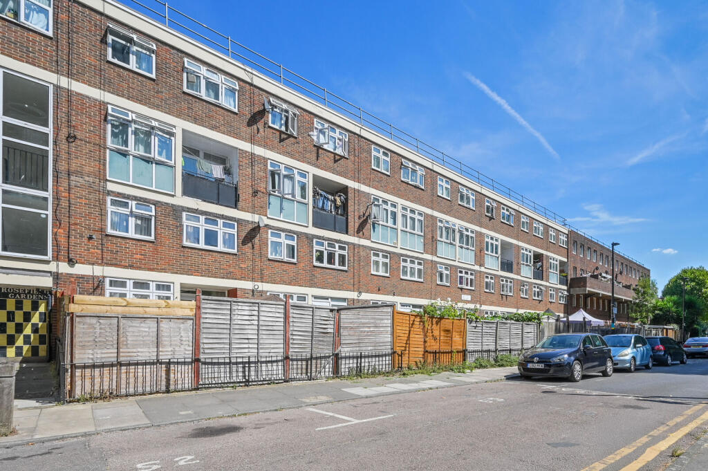 Main image of property: Rosefield Gardens, E14, Docklands, London, E14