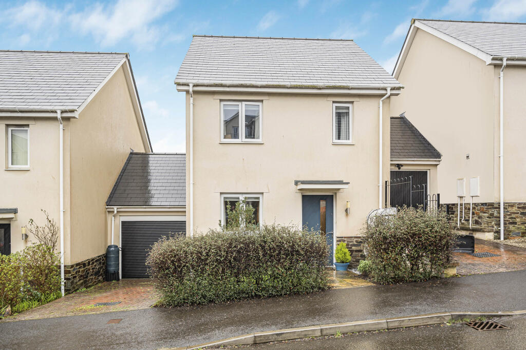 Main image of property: Home Reach Avenue, Totnes