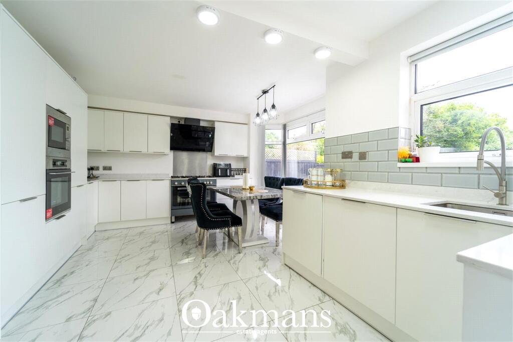 House in Birmingham, West Midlands - View 5