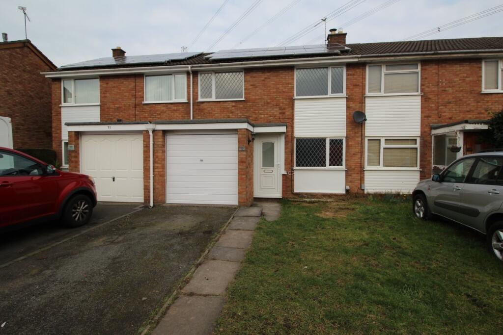 Main image of property: Melrose Avenue, Bedworth, Warwickshire, CV12