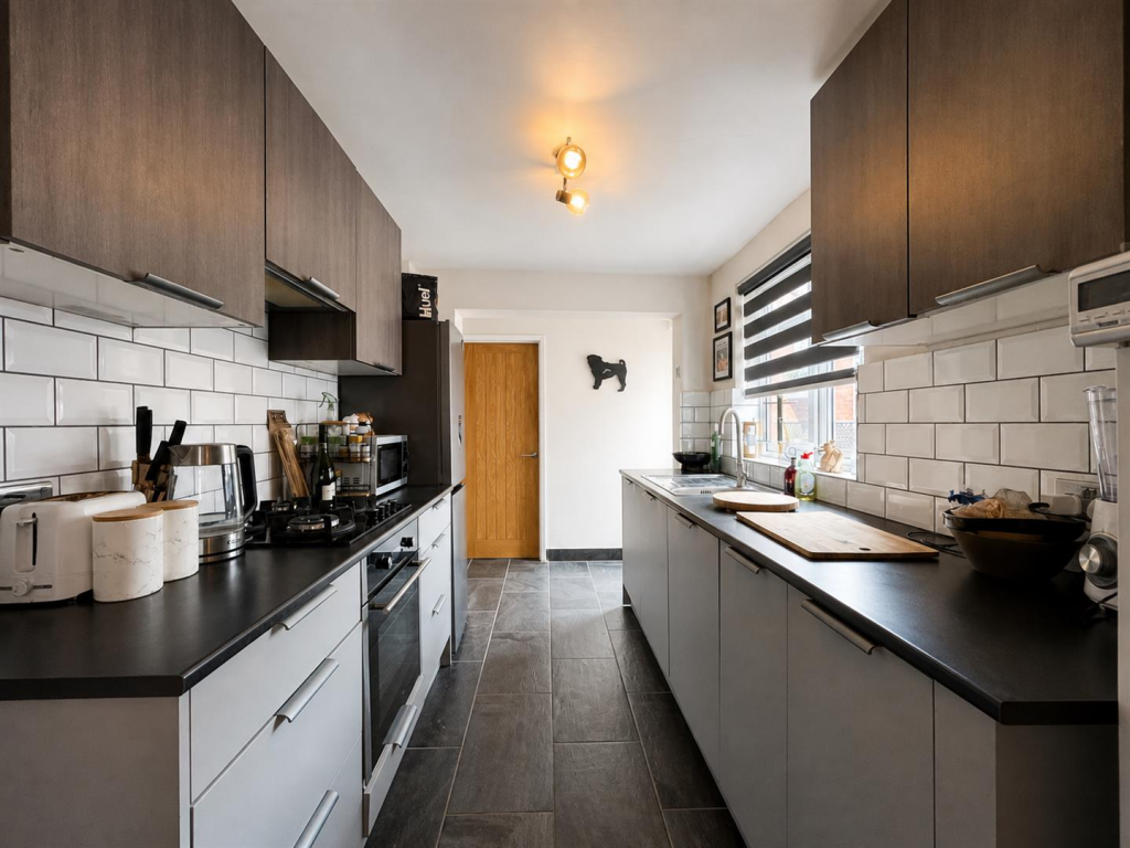 House in Northampton - View 2