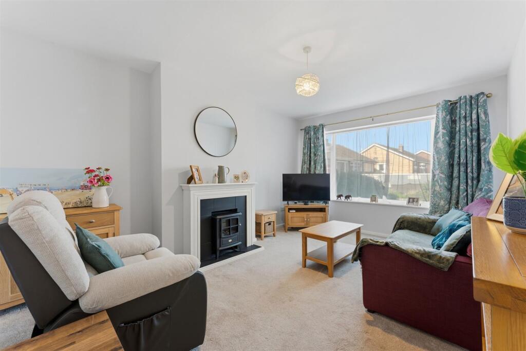 House in Northampton, Burton Latimer - View 4