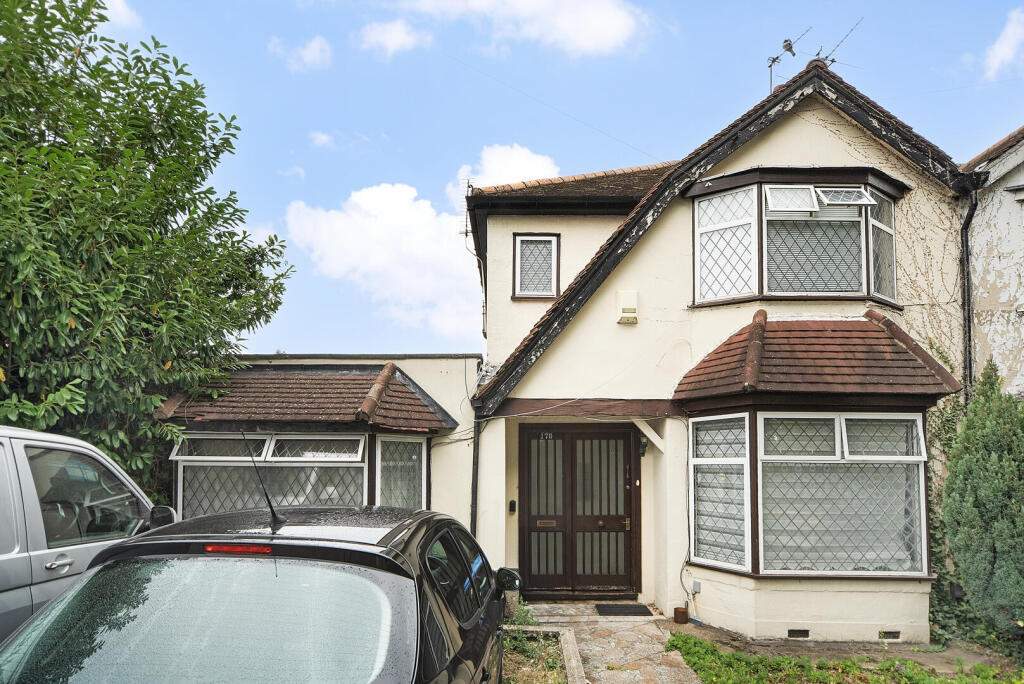 House in London - View 2