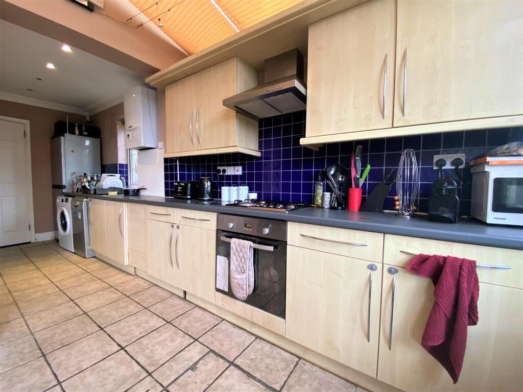 House in London, Summerstown - View 4