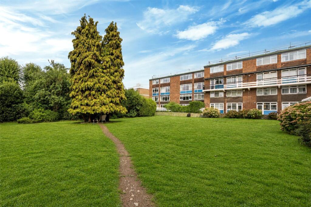 Apartment in London - View 4