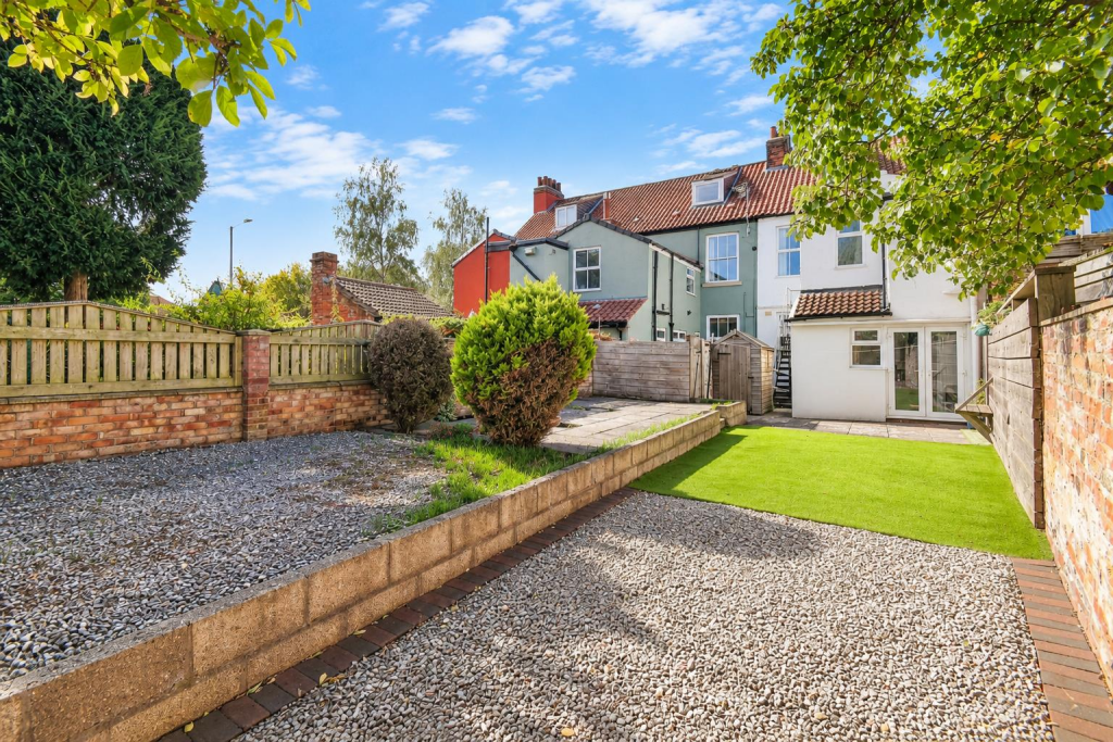 Apartment in Hessle, East Riding of Yorkshire - View 4