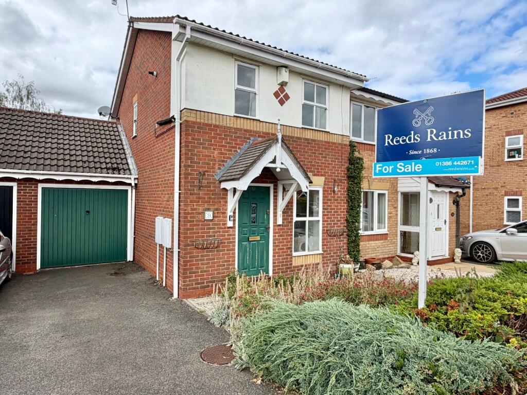 Main image of property: Larkspur Drive, Evesham, Worcestershire, WR11