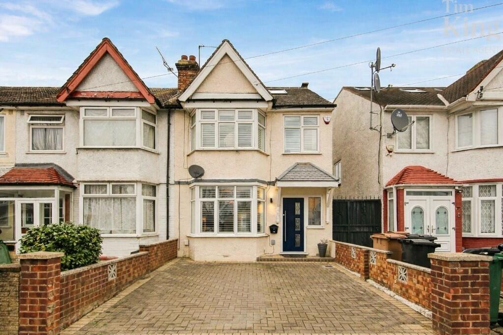 Main image of property: Hall Lane, Chingford, E4