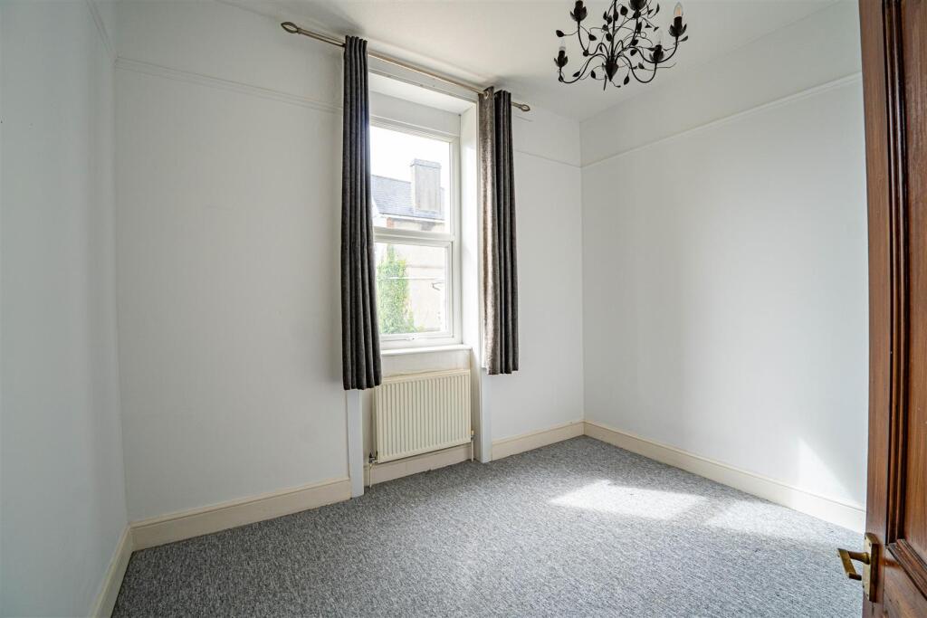 Apartment in Tonbridge - View 5