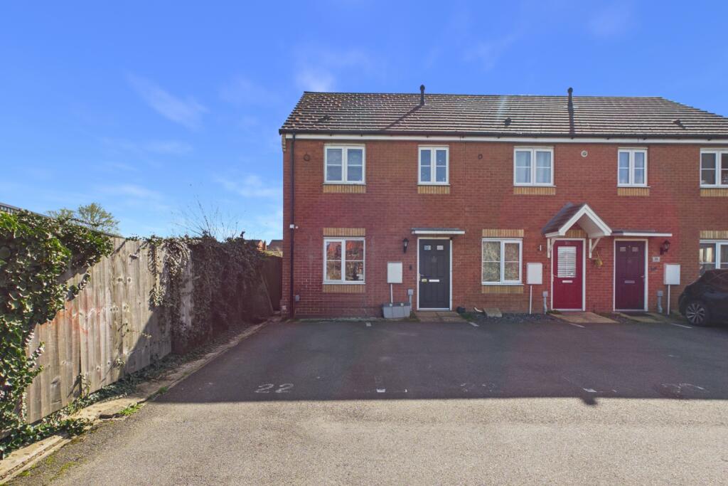 Main image of property: Shelsley Walsh Rise, Bourne, Lincolnshire, PE10