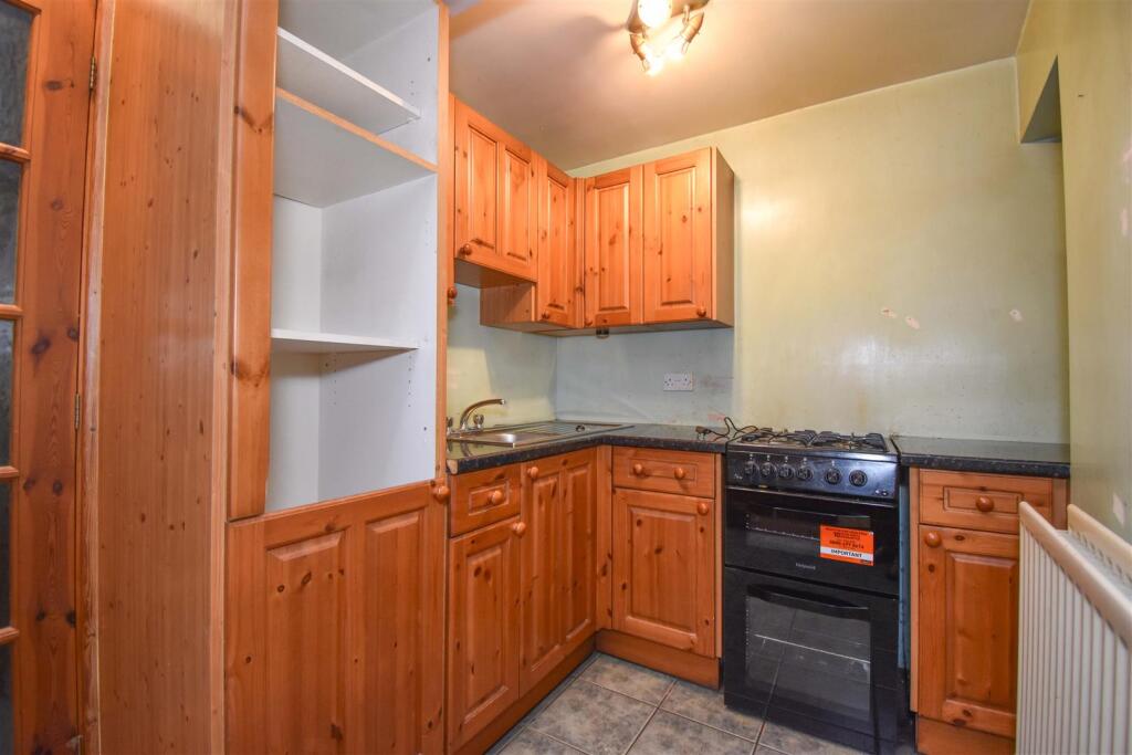 18 Sandgate photo 4