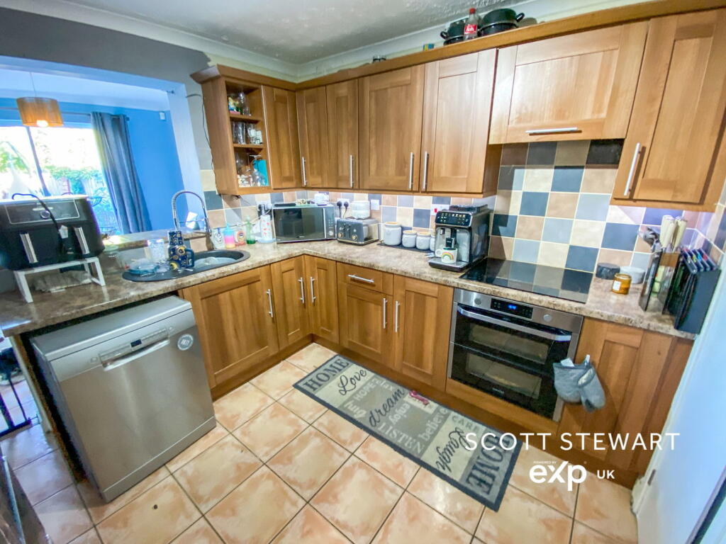 House in Huntingdonshire, Yaxley - View 3