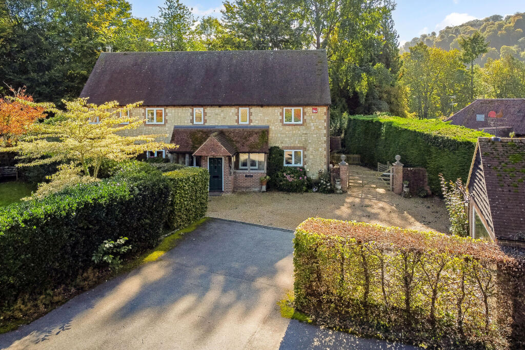 Main image of property: Gracious Street, Selborne, GU34