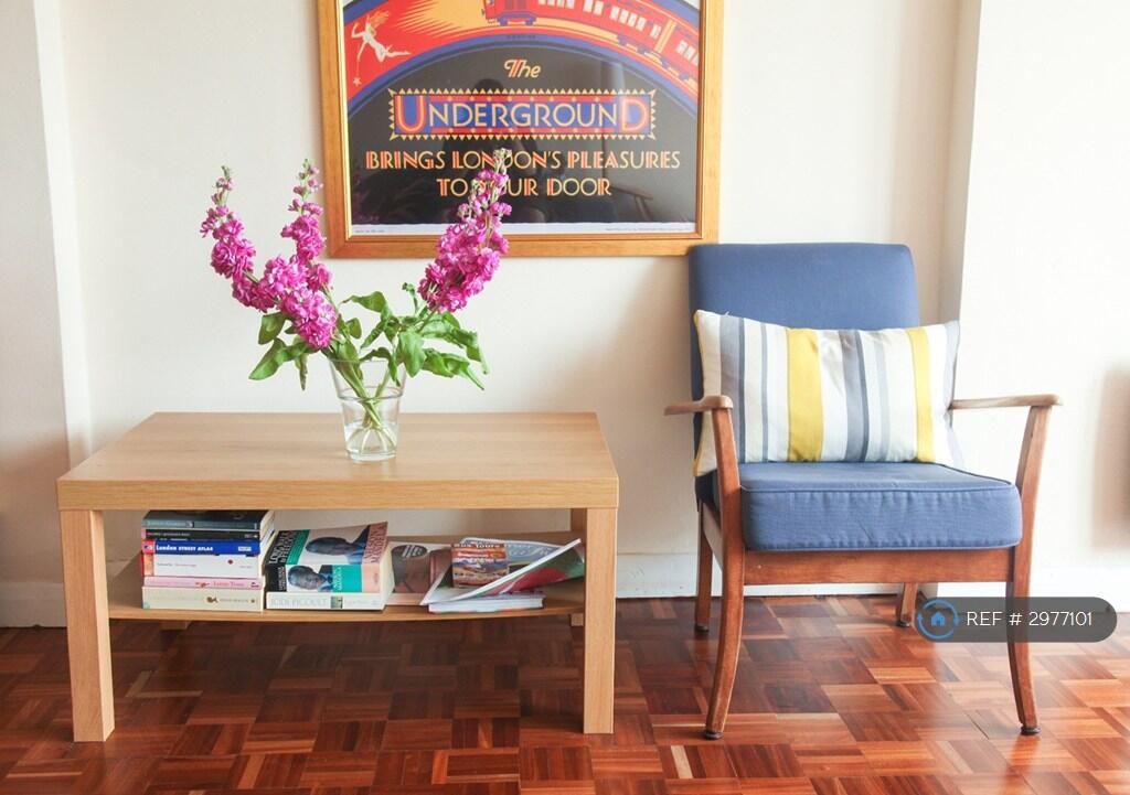 Main image of property: Phoenix Court, London, NW1