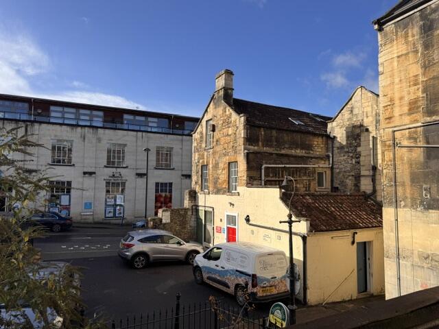 Property photo 11