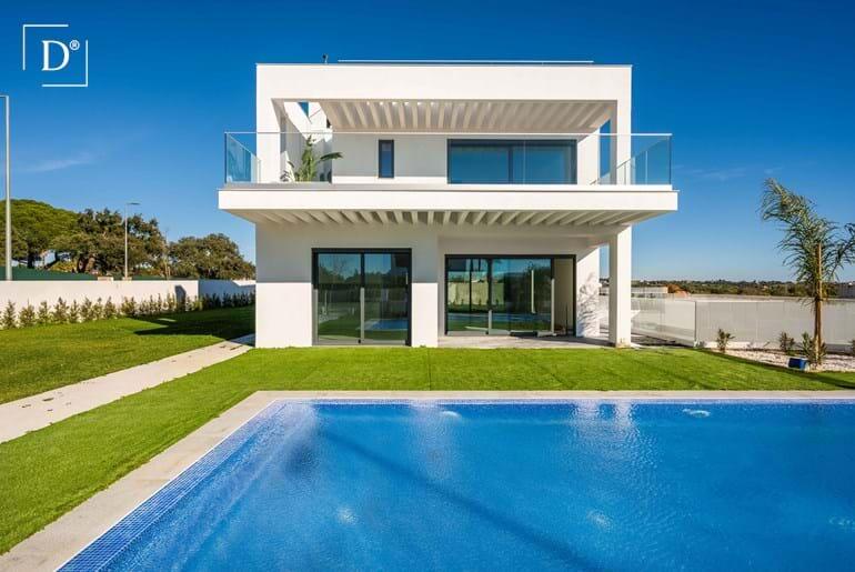 Main image of property: Algarve, Alcantarilha