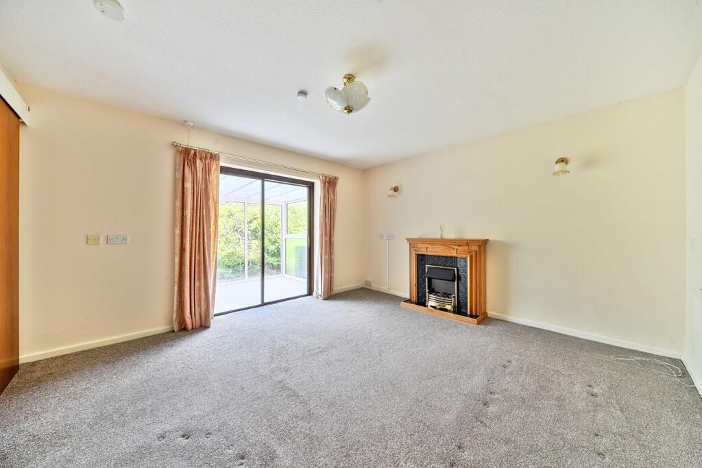 Kennet Court, Wokingham, RG41 photo 3