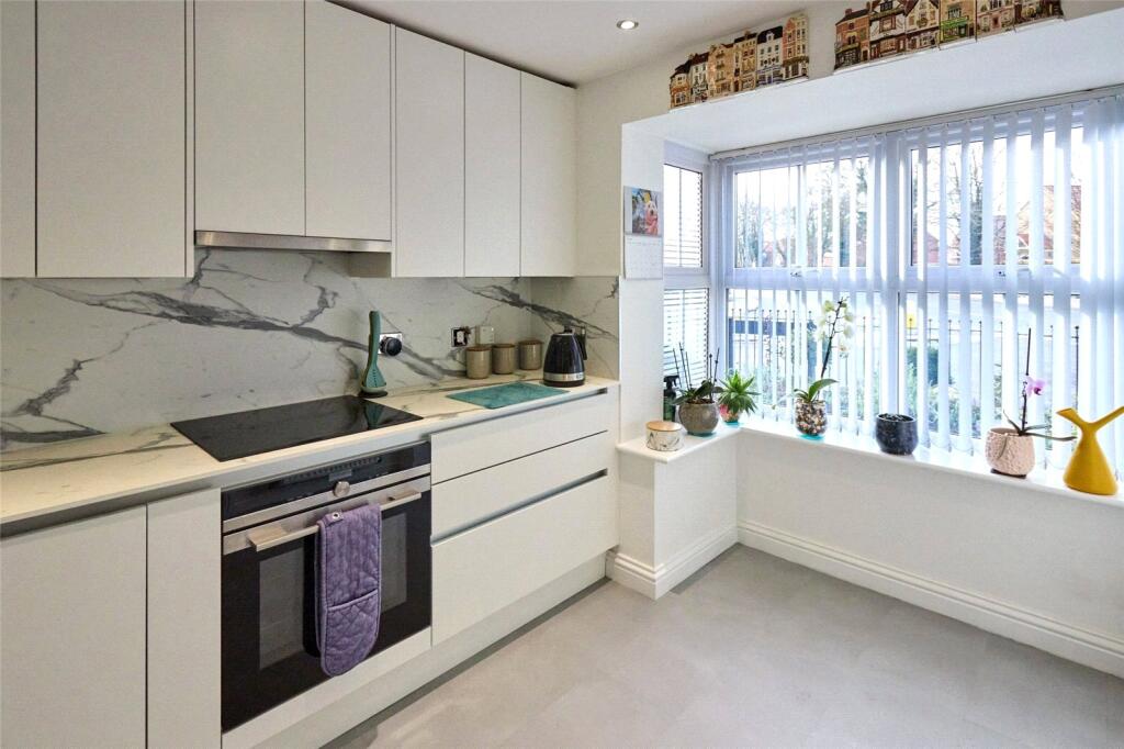 House in West Lindsey, Gainsborough - More