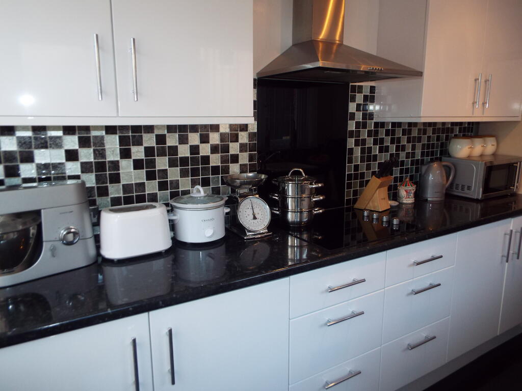 House in Nottingham - View 2