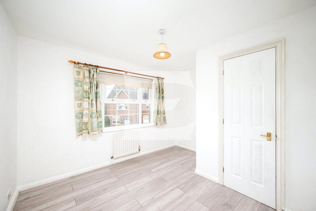 House in London - View 5