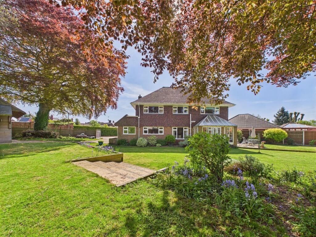 4-bed detached on Beechcroft, Newport, £585,000